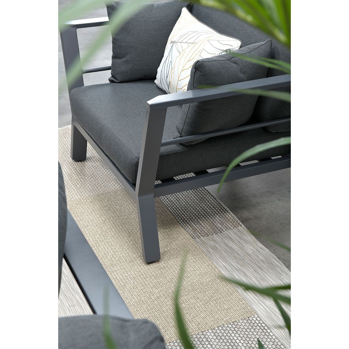 GARDEN Impressions Sasha Lounge Sessel carbon black/reflex schwarz