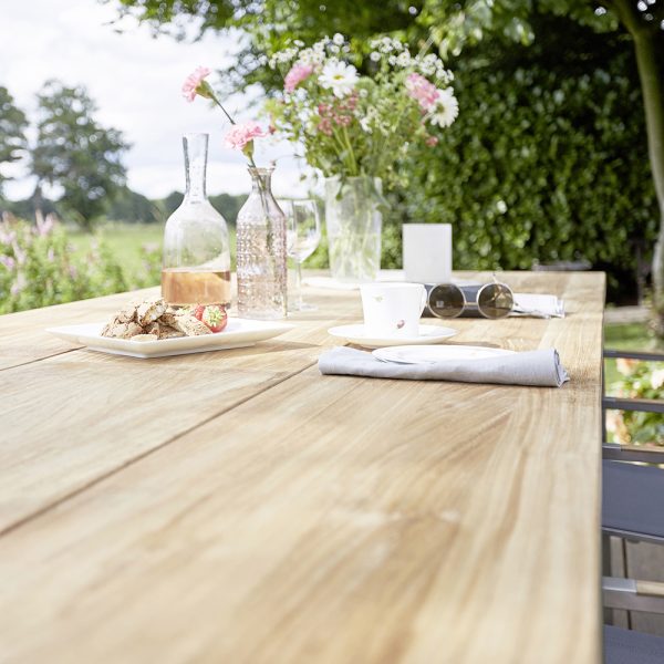 Diamond Garden Levanto Ausziehtisch 220–320×100 cm - 3 Planken / Edelstahl/Recycled Teak Natur