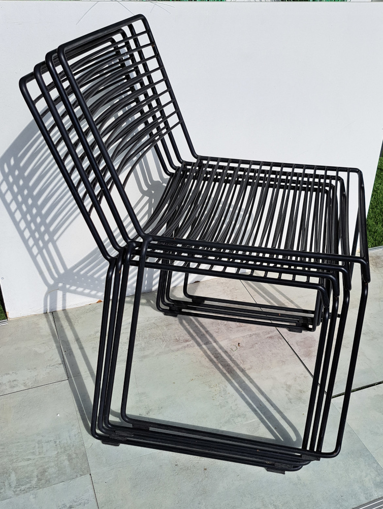 Flexfurn Stapelstuhl Wire Schwarzer Stahl B-Ware