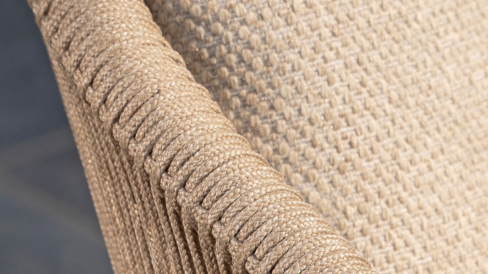 Taste by 4 Seasons Outdoor Florence Sofa 2-Sitzer Armlehne links mit 3 Kissen Latte/Taupe