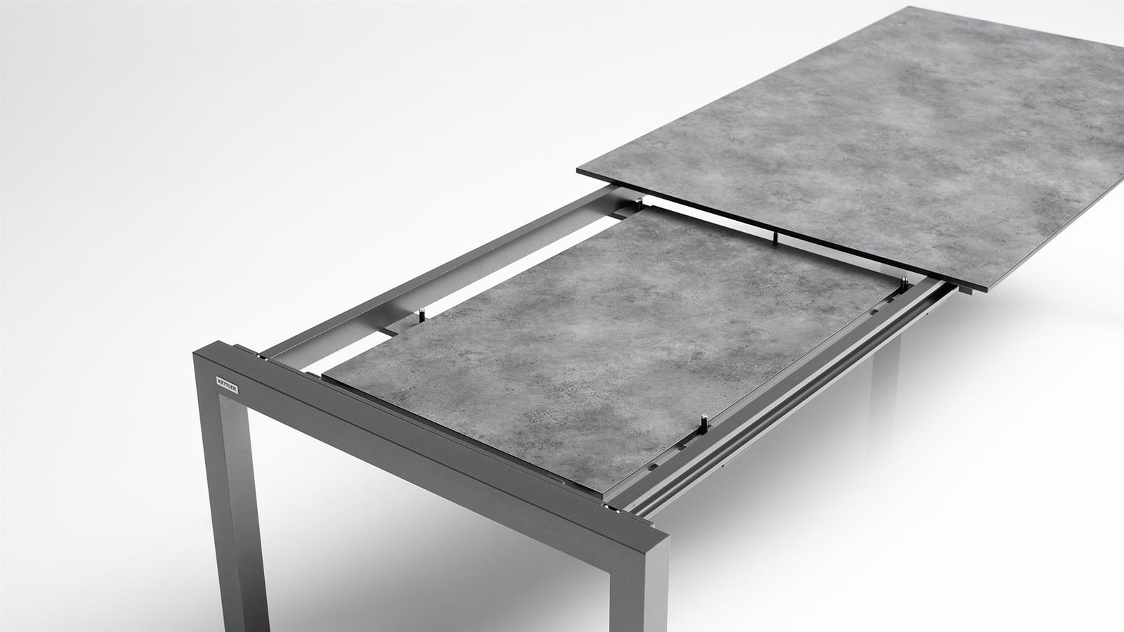 Kettler CUBIC HPL- Ausziehtisch 140/210x70 mit 8 Rasmus Stapelstuhl anthrazit
