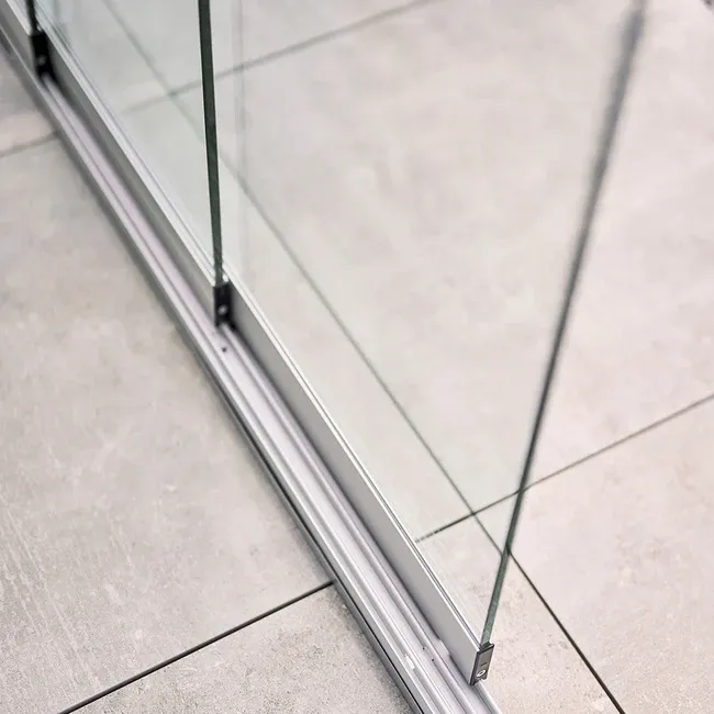 Biohort Pergola Glasschiebewand Klarglas