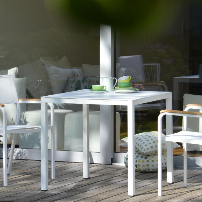 Jan Kurtz nova Tisch 80 x 80 weiß