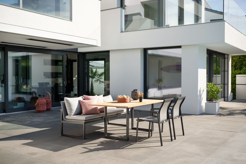 Stern Kufentisch 180x100 cm Aluminium schwarz matt Tischplatte Teak
